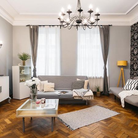 Sklodowskiej Apartment II - Loftaffair Красков Екстериор снимка